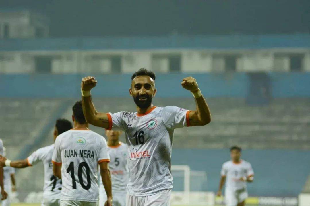 Football Lebanon - قدوح يسجل لنيروكا