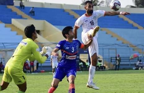 Football Lebanon - المحترف الدولي محمد قدوح يفوز مباراته امام اروس انديان