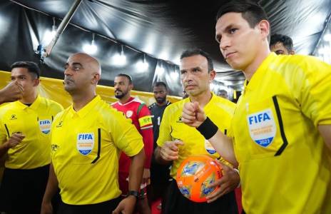 Football Lebanon - الحكم اللبناني "حسن عبد ربه" يقود نصف نهائي كأس آسيا للشاطئية ومباراة تحديد المركزين الثالث والرابع