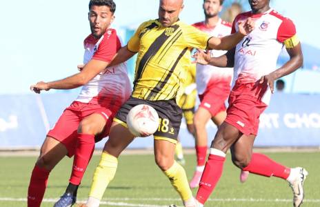 Football Lebanon - فوز العهد على التضامن صور