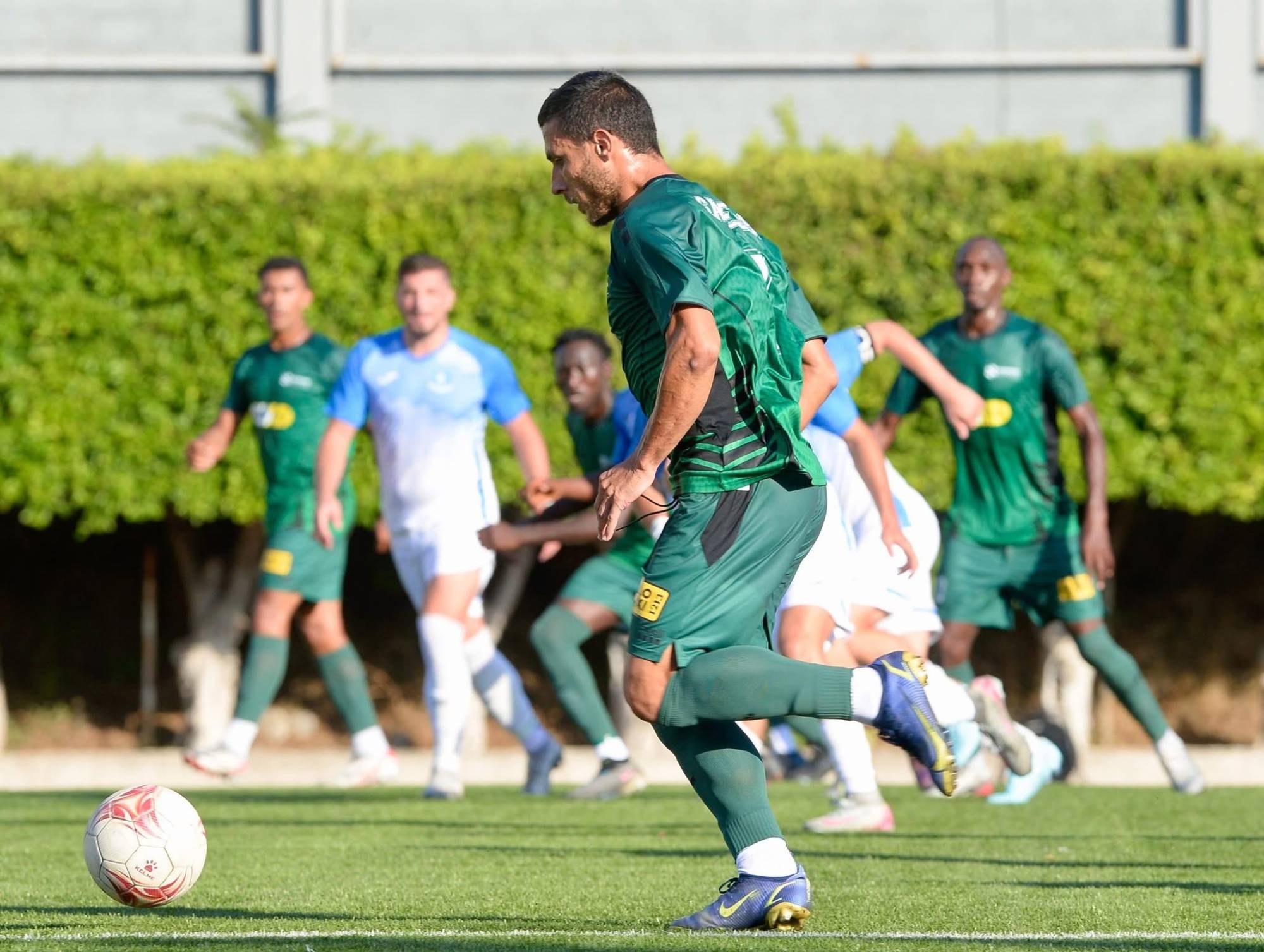 Football Lebanon - فوز الحكمة على الراسينغ بهدفين دون رد على ملعب فؤاد شهاب