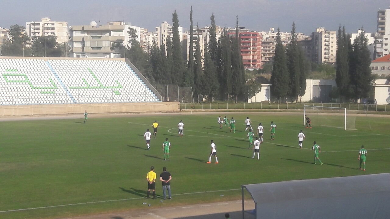 Football Lebanon - طرابلس يسقط الشباب العربي إلى الدرجة الثانية