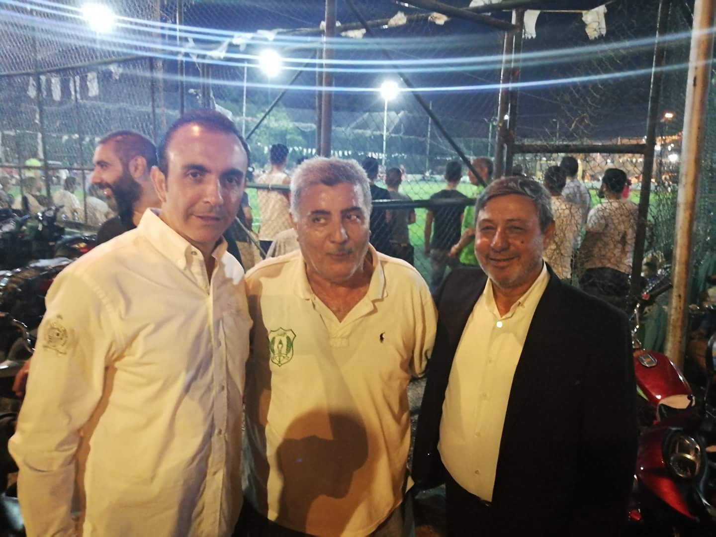 Football Lebanon - قائد جماهير نادي الأنصار يتدخل لحل المشكلة 