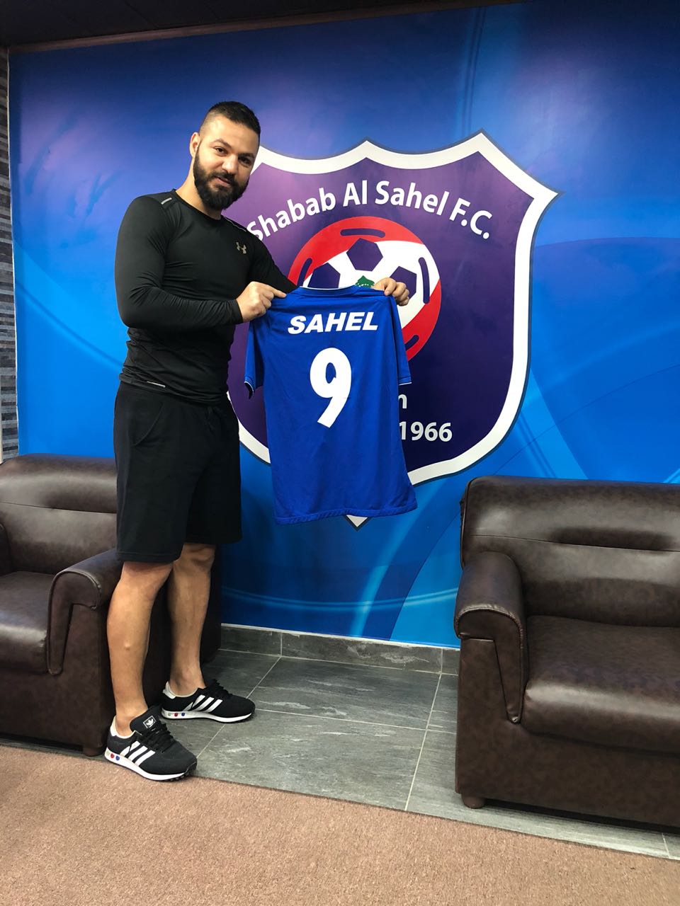 Football Lebanon - الساحل يفتتح الميركاتو بضم المهاجم عبد الساتر 