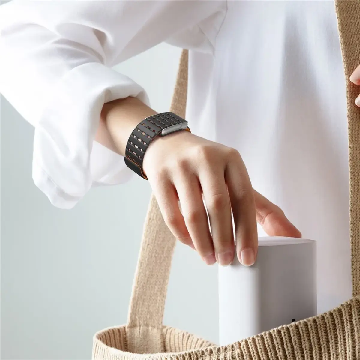 Whoop 5.0 Peak Magnetic Silicone Strap