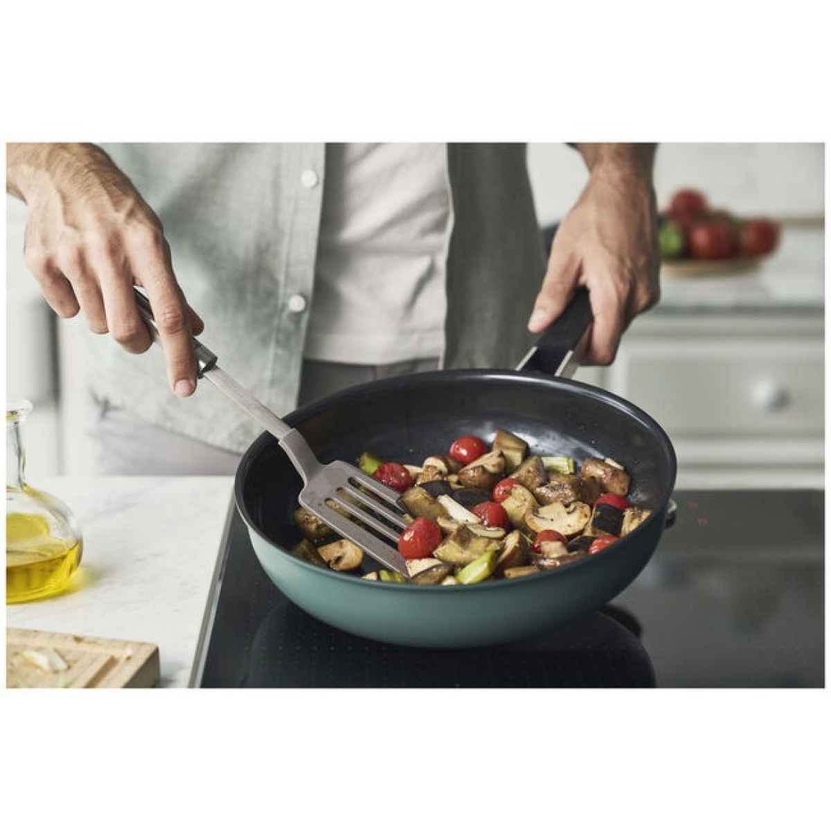 Zwilling Frying Pan Stainless Steel, Ceramic Non-stick Coating-24 Cm