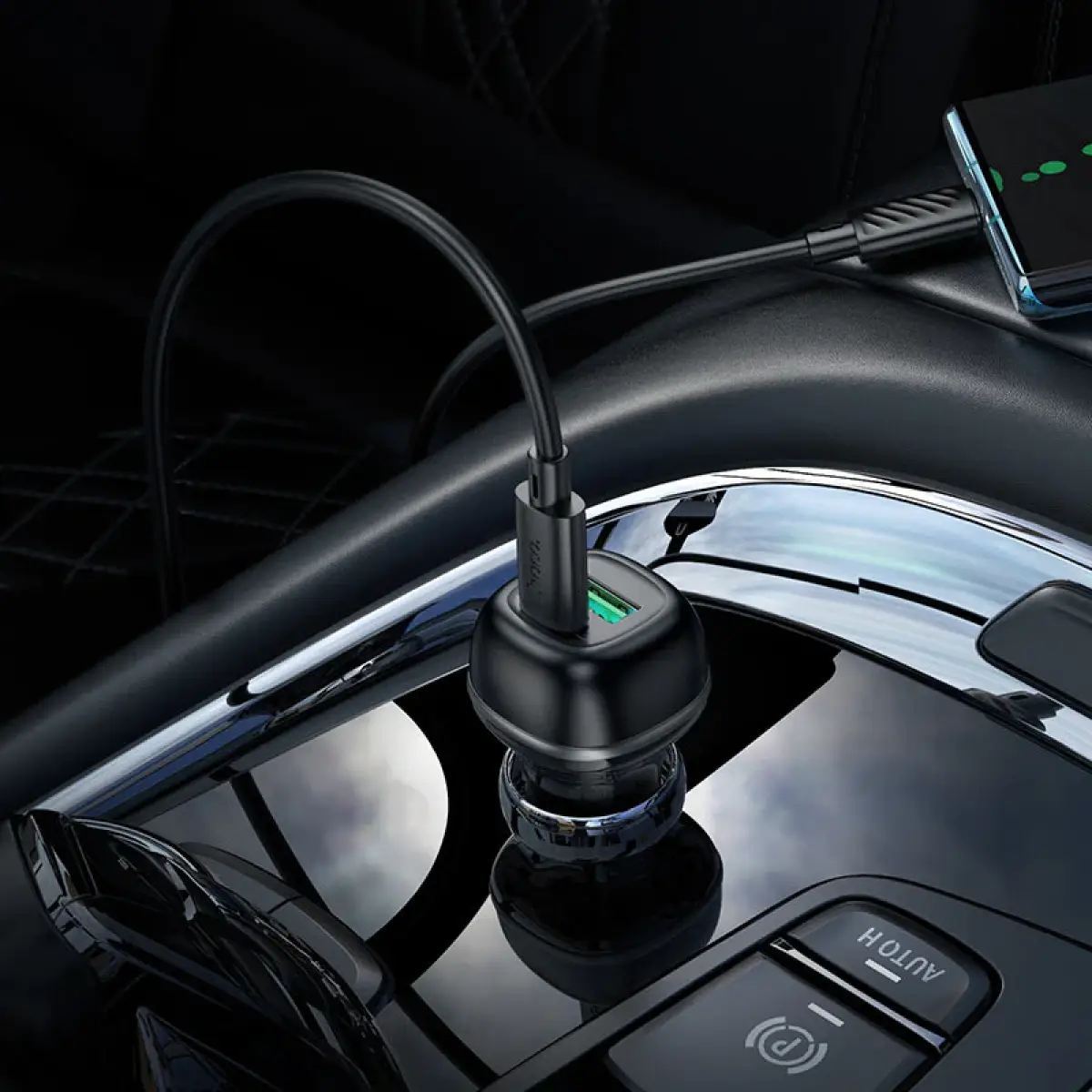 Hoco 48W Car charger Set with USB-C to Lightning Cable