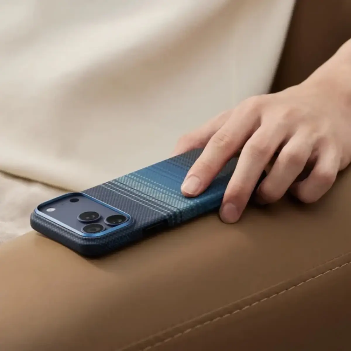 PITAKA Apple iPhone 17 Pro Max Aramid Fiber Case