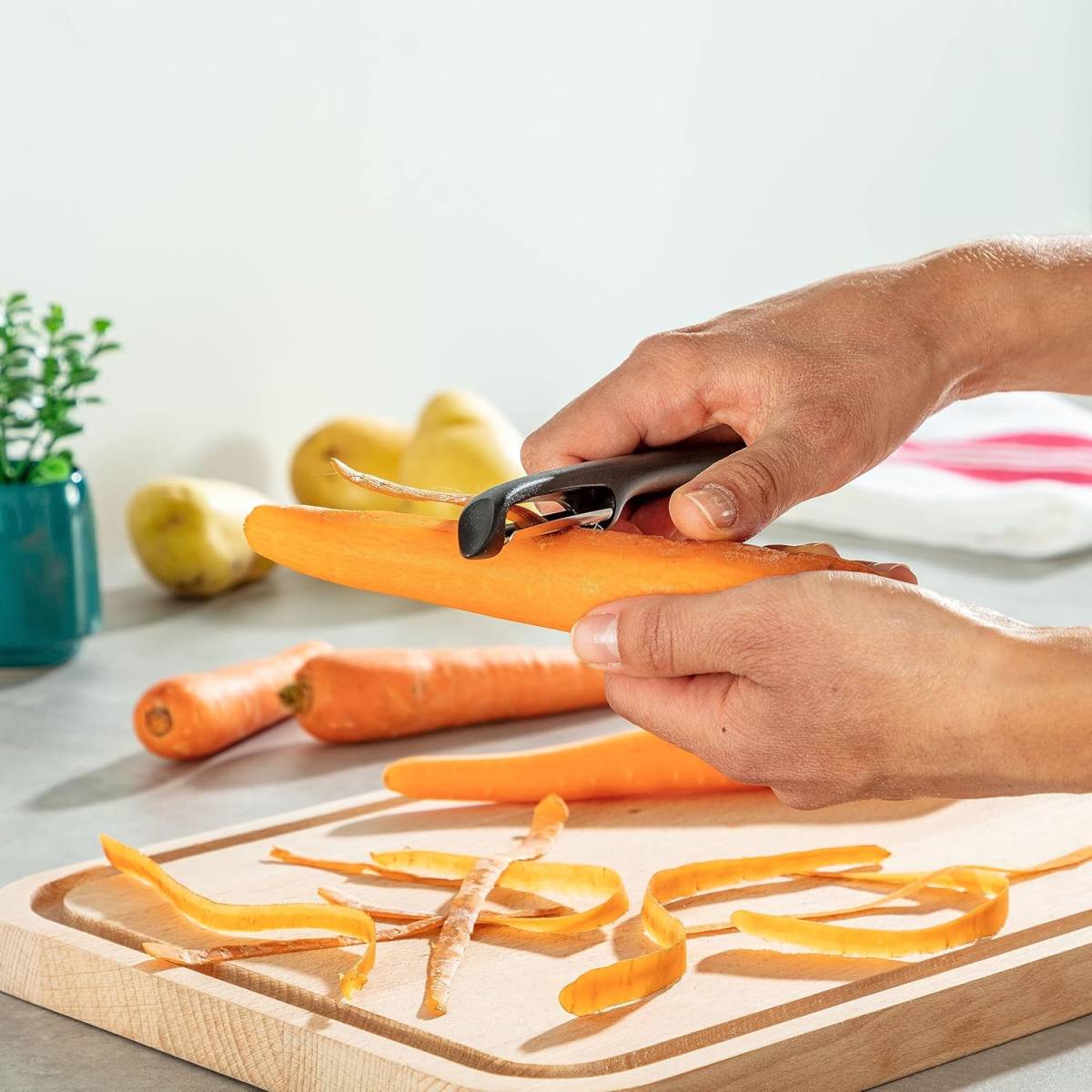 Tefal Colorfood Peeler 17 cm Double Serrated Blade German Stainless Stee