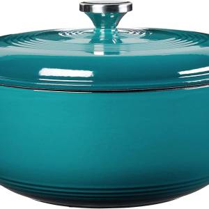 Lodge 6 Quart Oyster Dutch Oven
