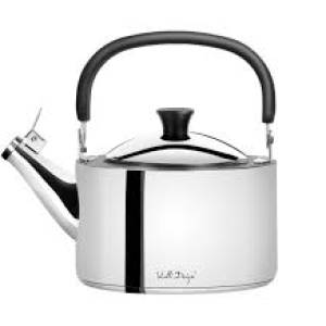 Vialli - KETTLE 1.5L WITH A WHISTLE POLISHED STEEL DIAMANTE