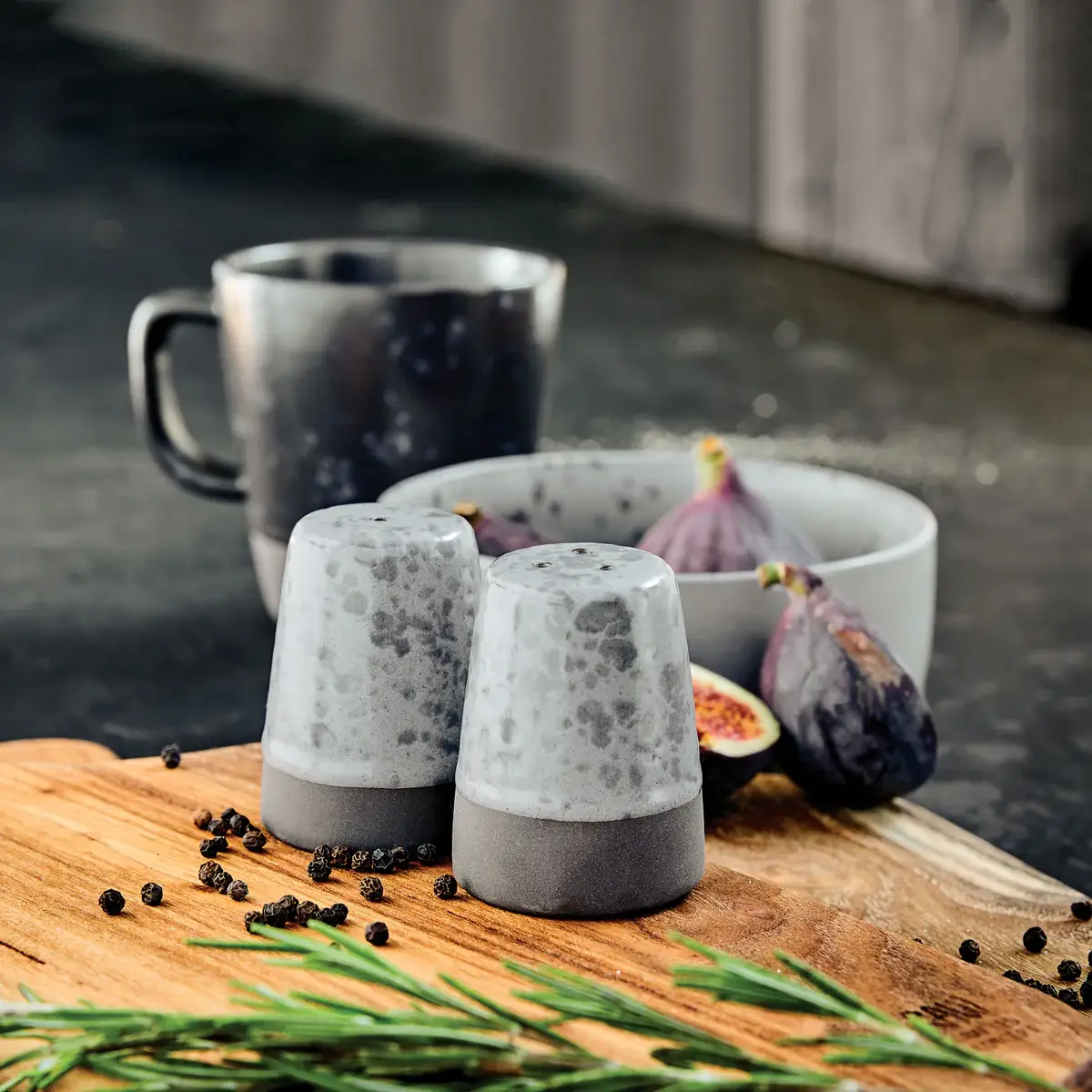 Salt & Pepper Aida Raw Nordic Grey