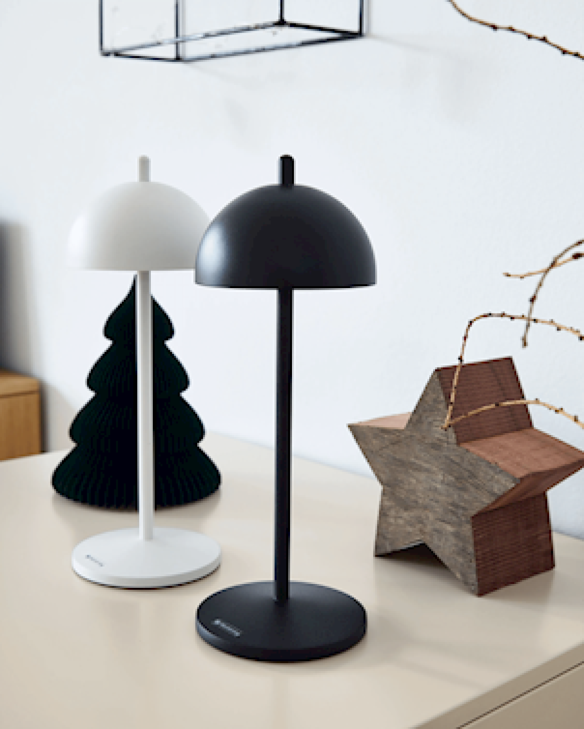 Sompex Luna Table Lamp 74101 Black