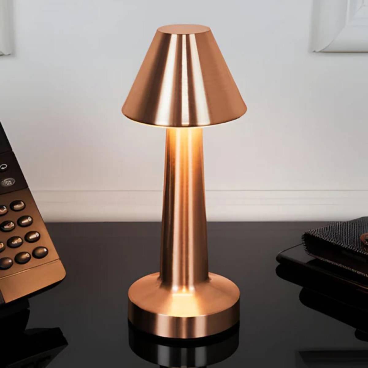 Portable Pyramid Touch Led Desk Lamp – 25 cm, 3 Adjustable Light Levels, Sk1951418