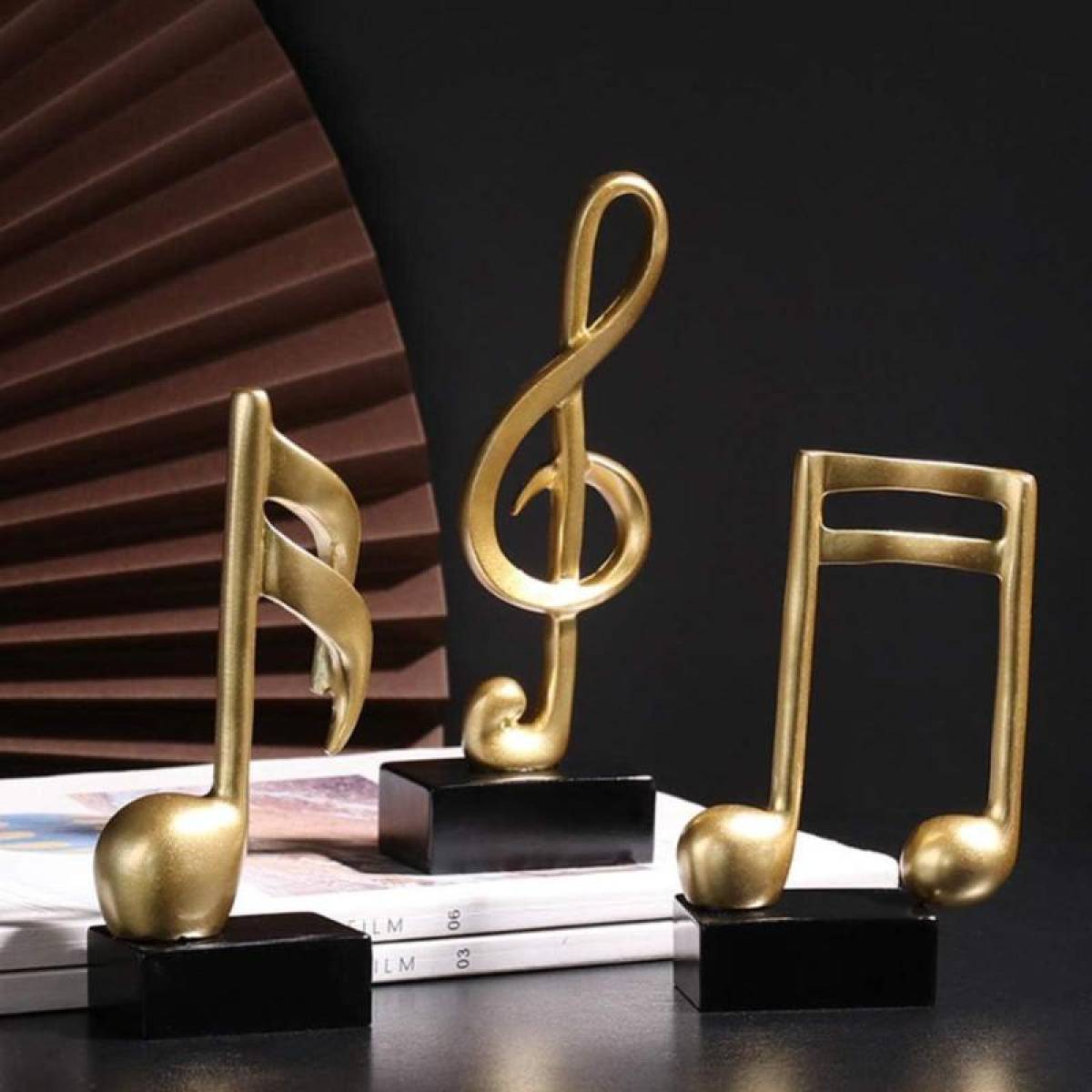 3-piece Gold Music Note Resin Sculptures – Elegant Home & Office Decor, Sk906g