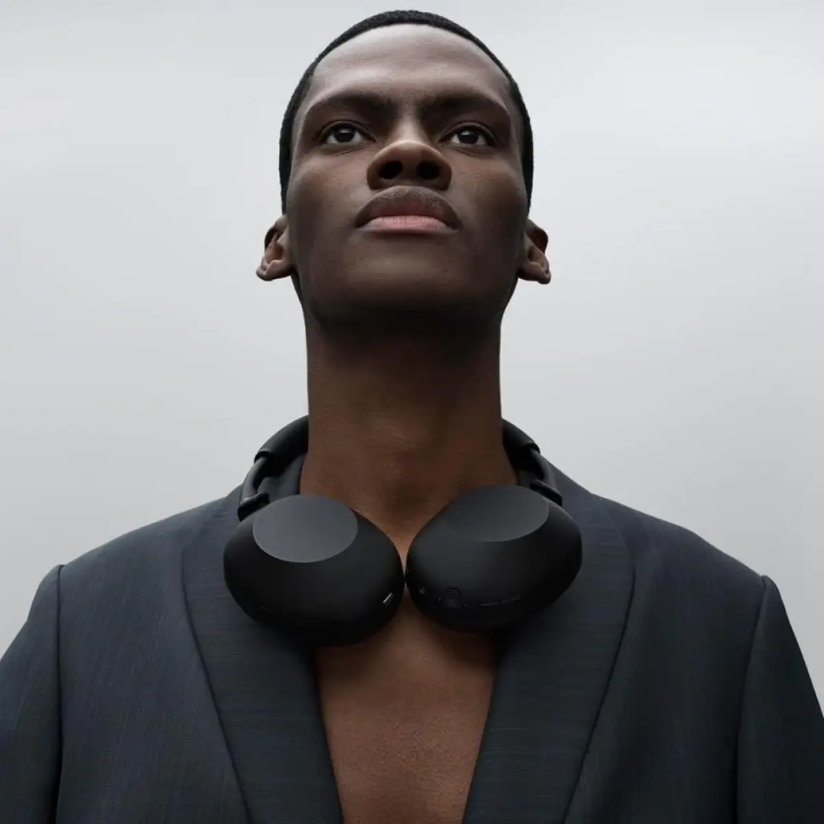 Sony WH-1000XM6 - Wireless Noise Canceling Headphones