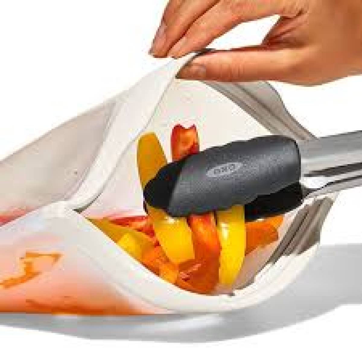 Oxo - Silicone Reusable Bag Stand Up Half Gallon 64oz-oa