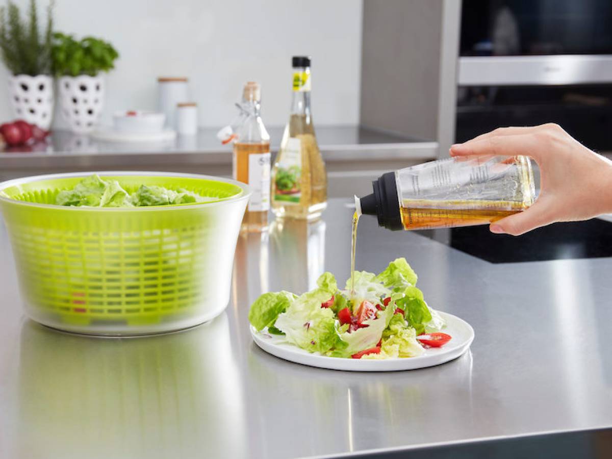 Leifheit 3195 Salad Dressing Shaker