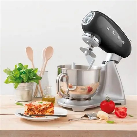 Smeg Stand Mixer Black 4.8l 800w