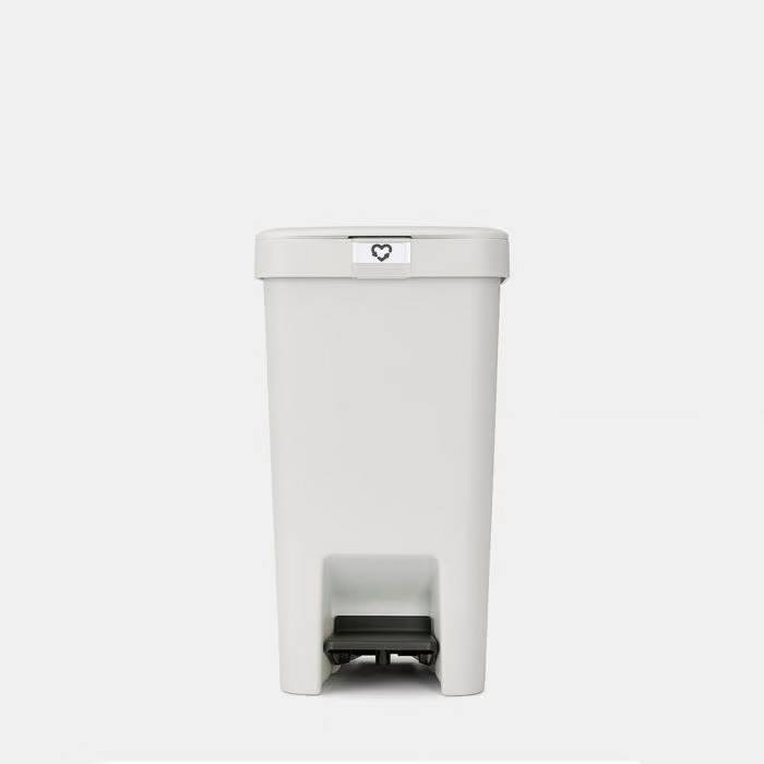 Brabantia StepUp Pedal Bin 16L Light grey