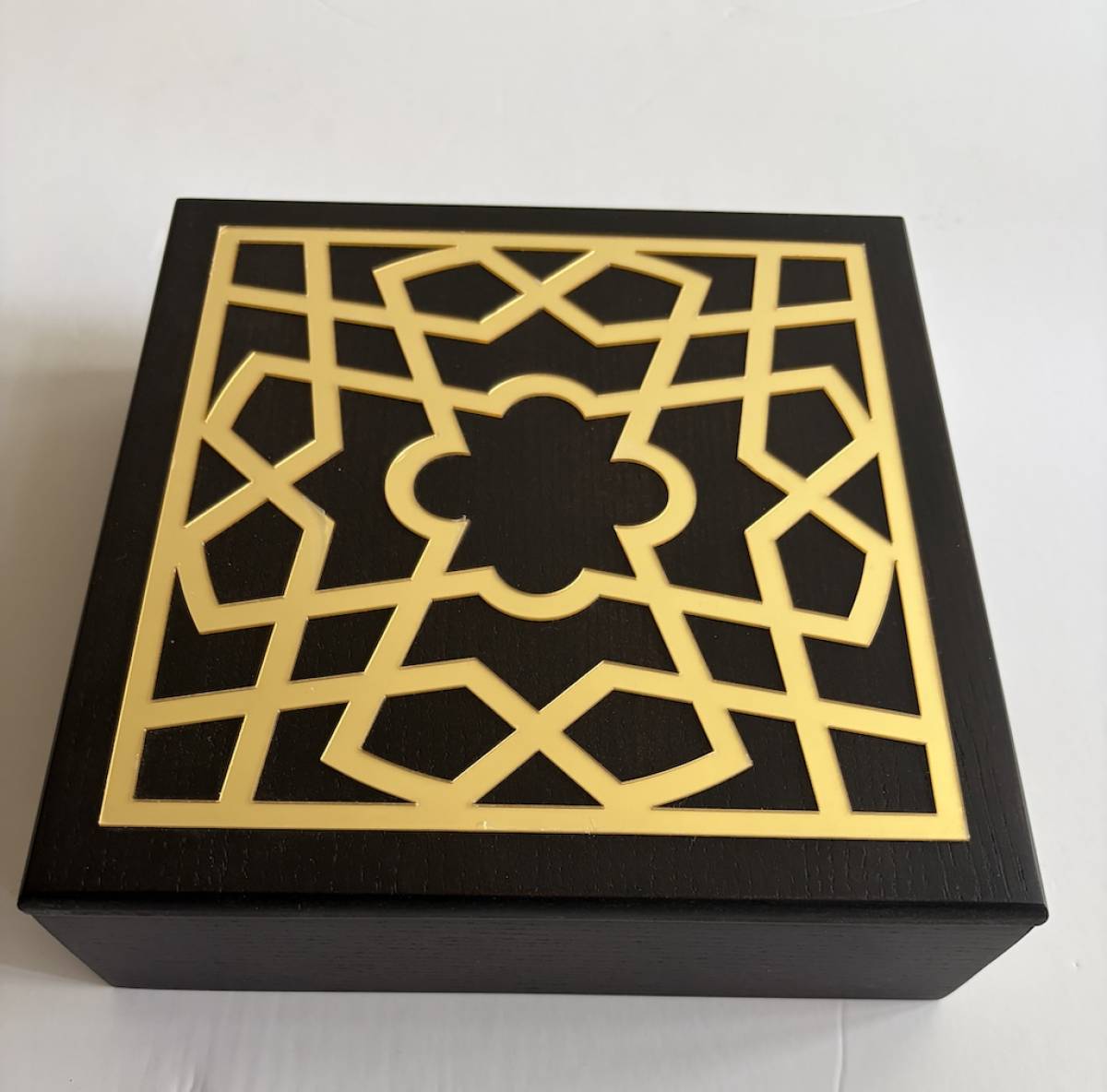 Wooden Tea Box Arabesc Dark Walnut Gold A