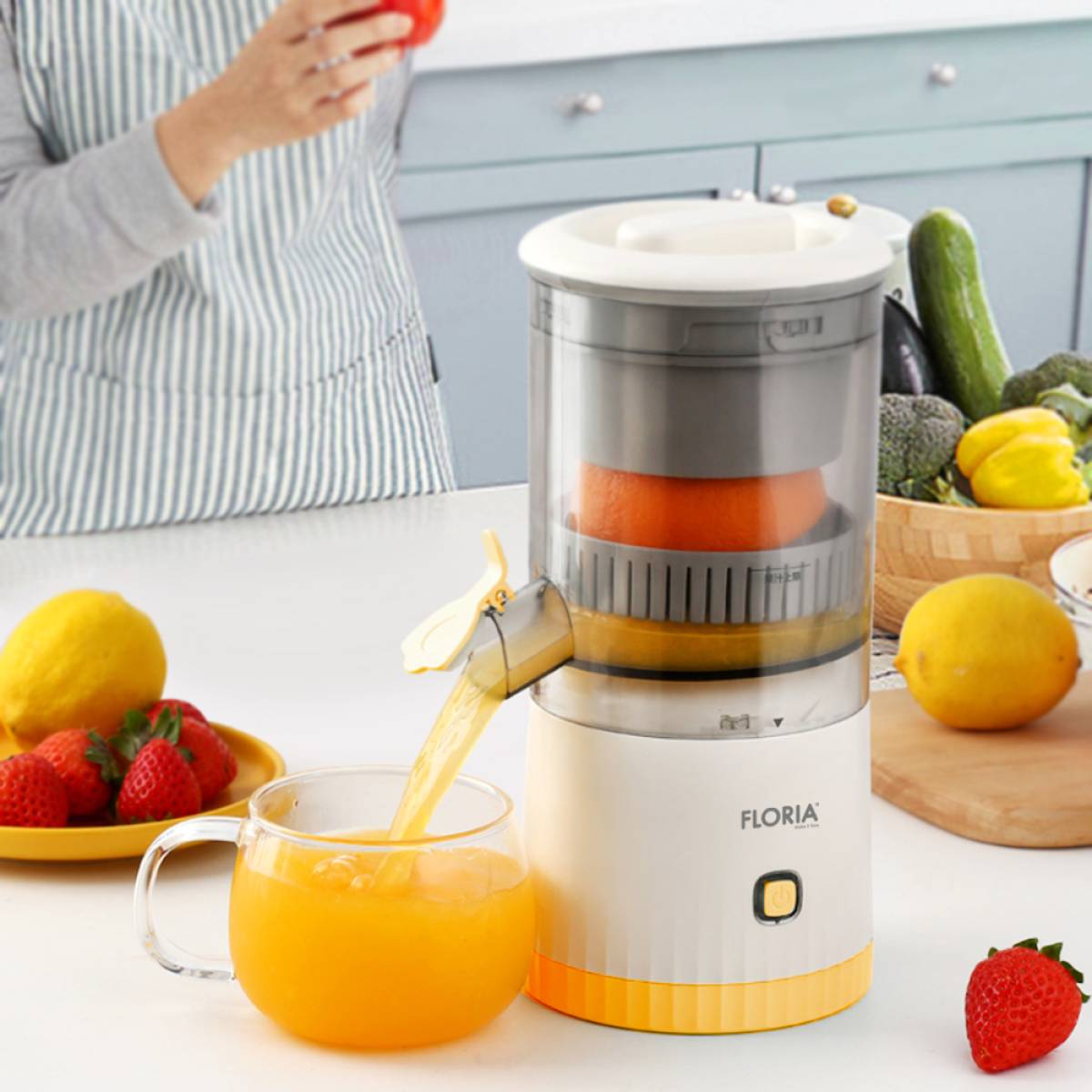 Zilan Floria Portable Rechargeable Fruit Juicer - Usb, Wireless, For Smoothies - Fresh Juices, Zln4079