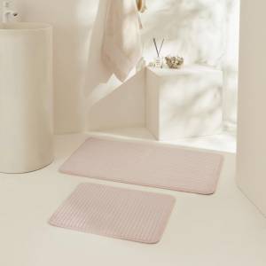 Karaca Home Plaid Embossed 2-piece Bath Mat Set - Powder | Soft Absorbent Bathroom Rugs