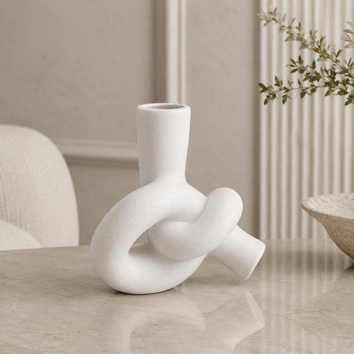 Sculptural Knot Ceramic Vase – Luxury Modern Decorative Accent, SK538