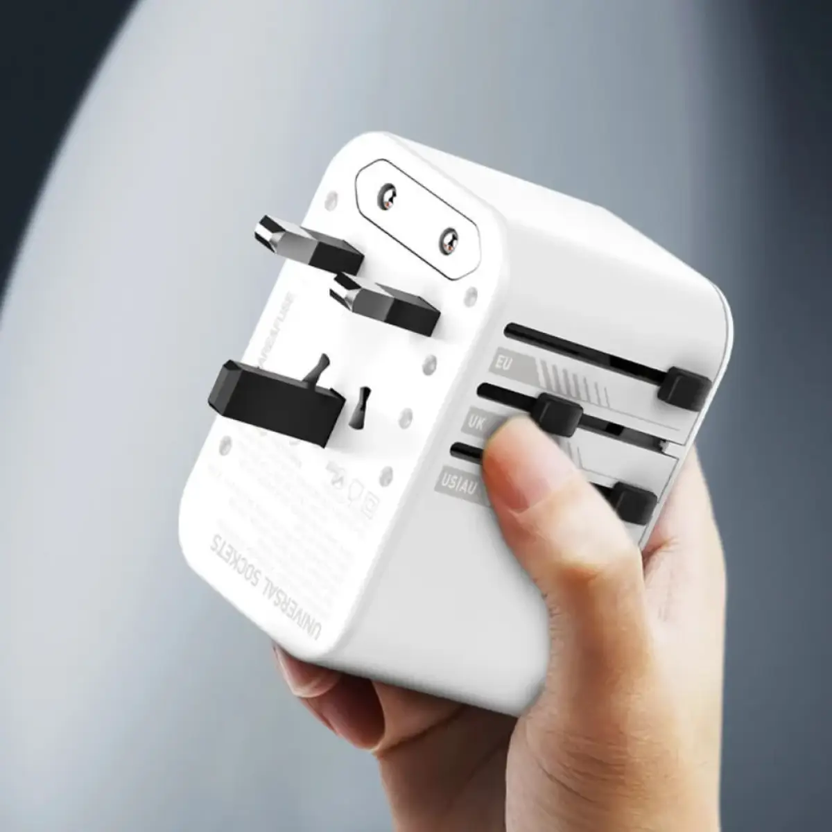 LDNIO Z8 45W GaN Travel Adapter