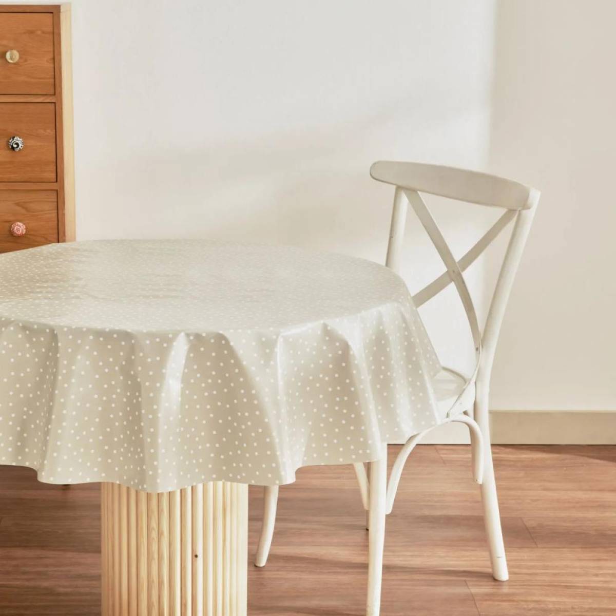 Karaca Home Luna Round Pvc Tablecloth 140 Cm - Beige Polka Dot