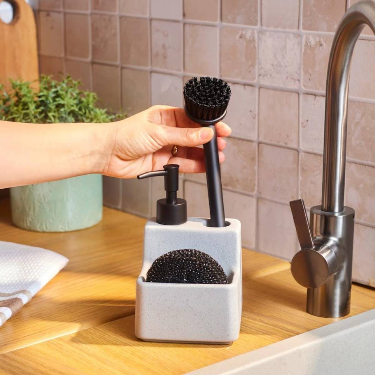 Karaca Darin Multifunction Soap Grey Dispenser And Kitchen Organizer 550 Ml | 3-in-1 Countertop Set