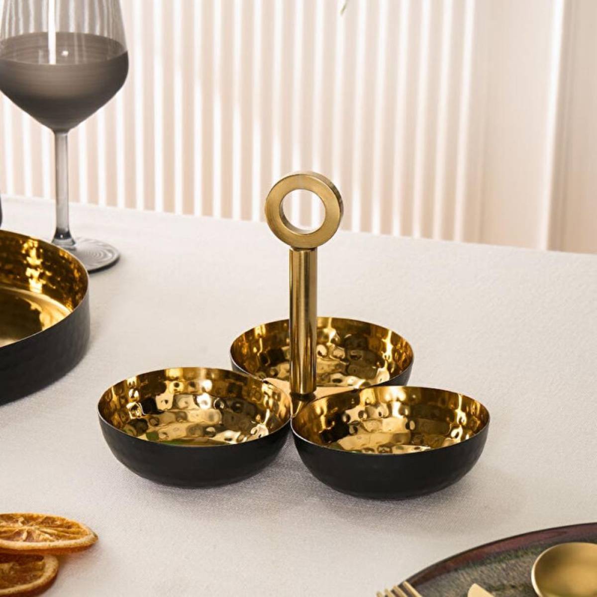 Karaca Home New Year Arven 3-compartment Decorative Snack Bowl Set - Black/gold