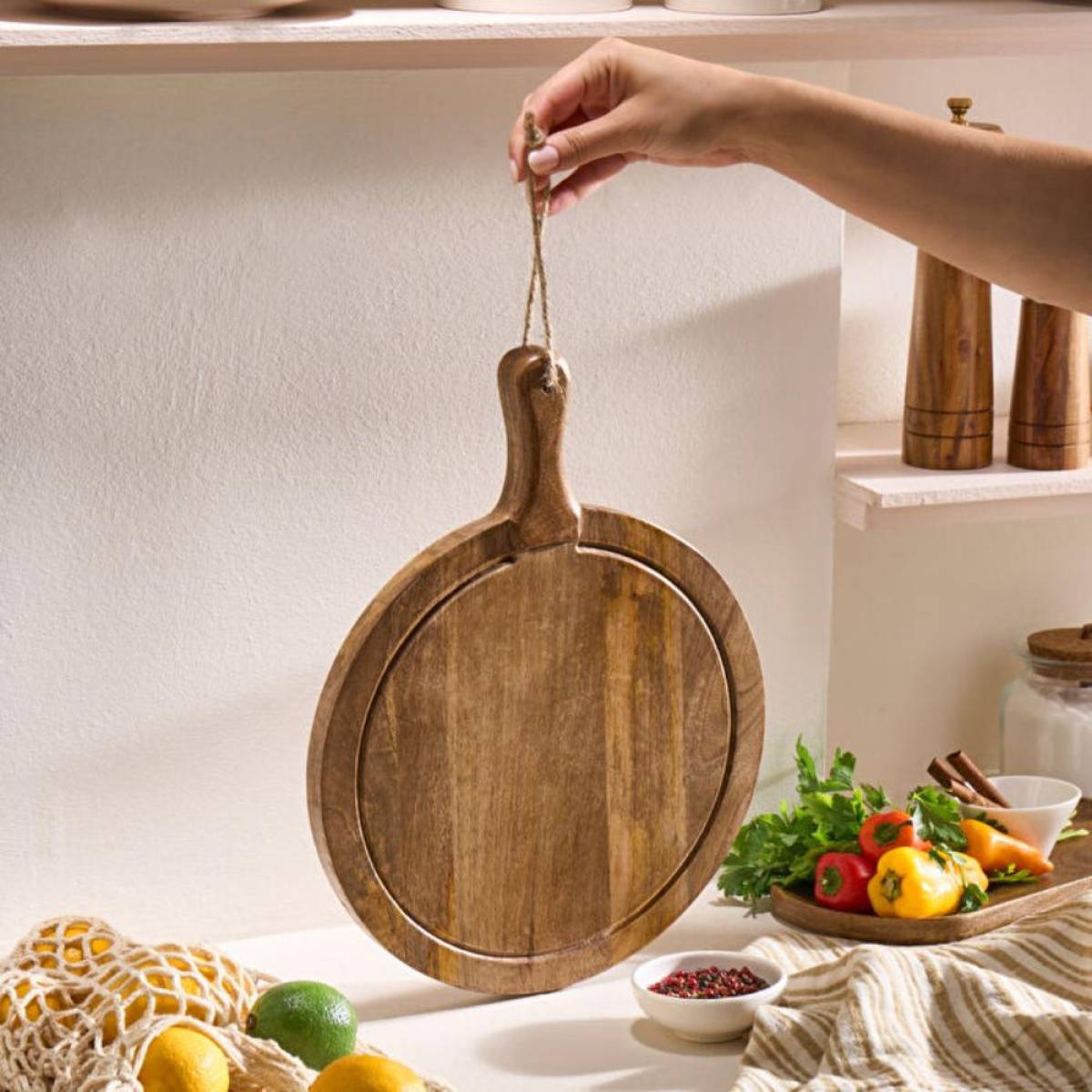 Karaca Premium Mango Oval Cutting And Serving Board 36×28 Cm, 8683650397304