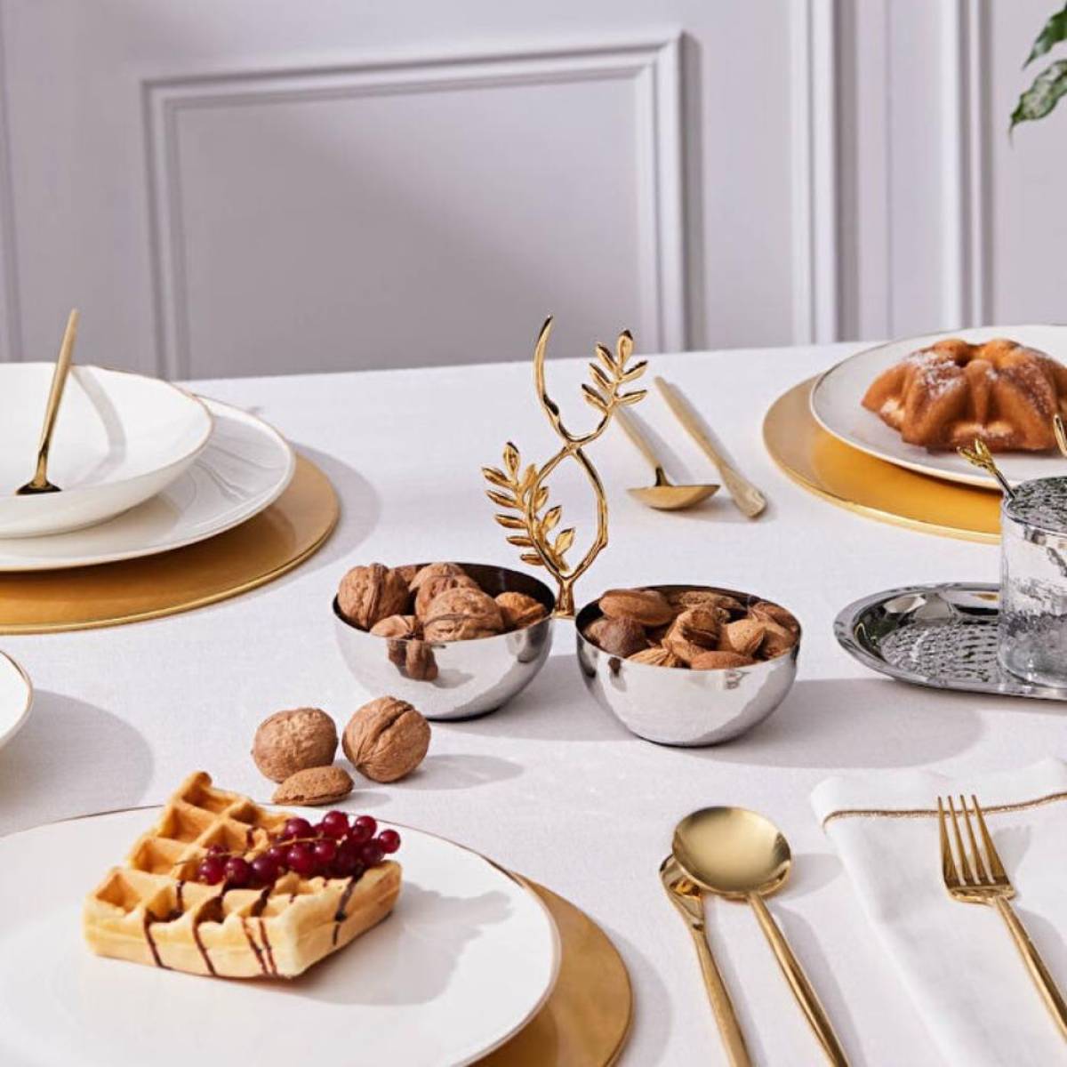 Karaca New Year Carmenta Set Of 2 Snack Bowls - Silver/gold Accent