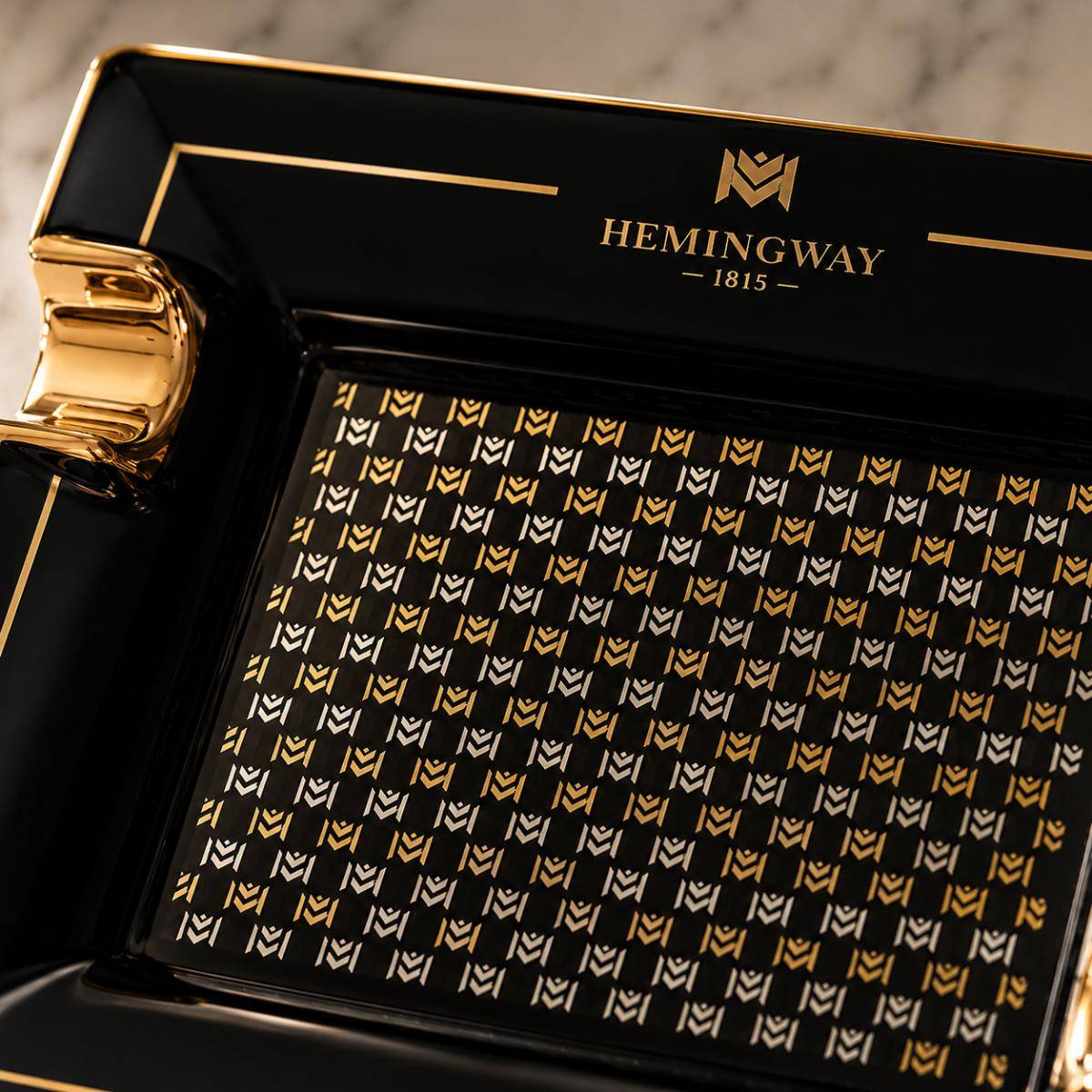 Hemingway Luxury Ceramic Cigar Ashtray – Black & Gold Edition, Hmw-ha001