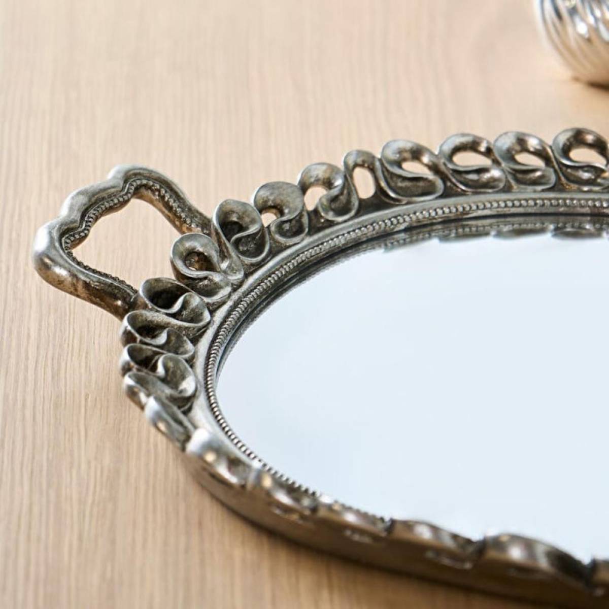 Karaca Home Corrine Polyresin Decorative Tray With Mirror Base