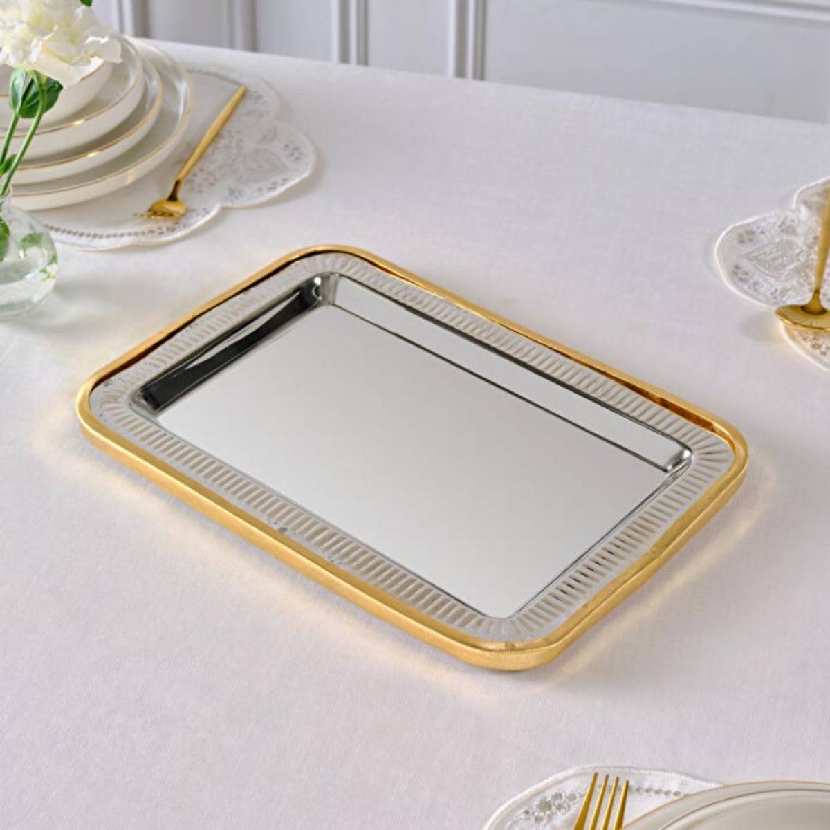Karaca Ring Decorative Rectangular Tray 42×30 Cm - Silver/gold