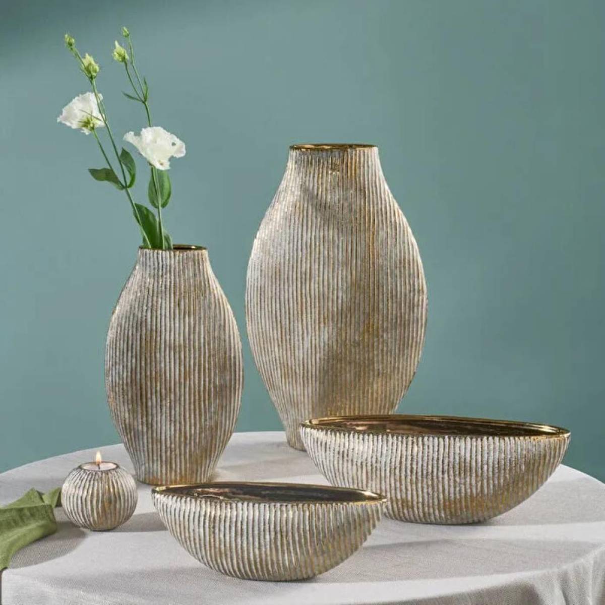 Karaca Novara Decorative Vase 33 Cm - Textured Ceramic