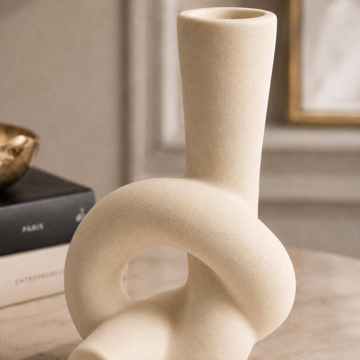 Sculptural Ceramic Knot Vase 17 cm, SK539