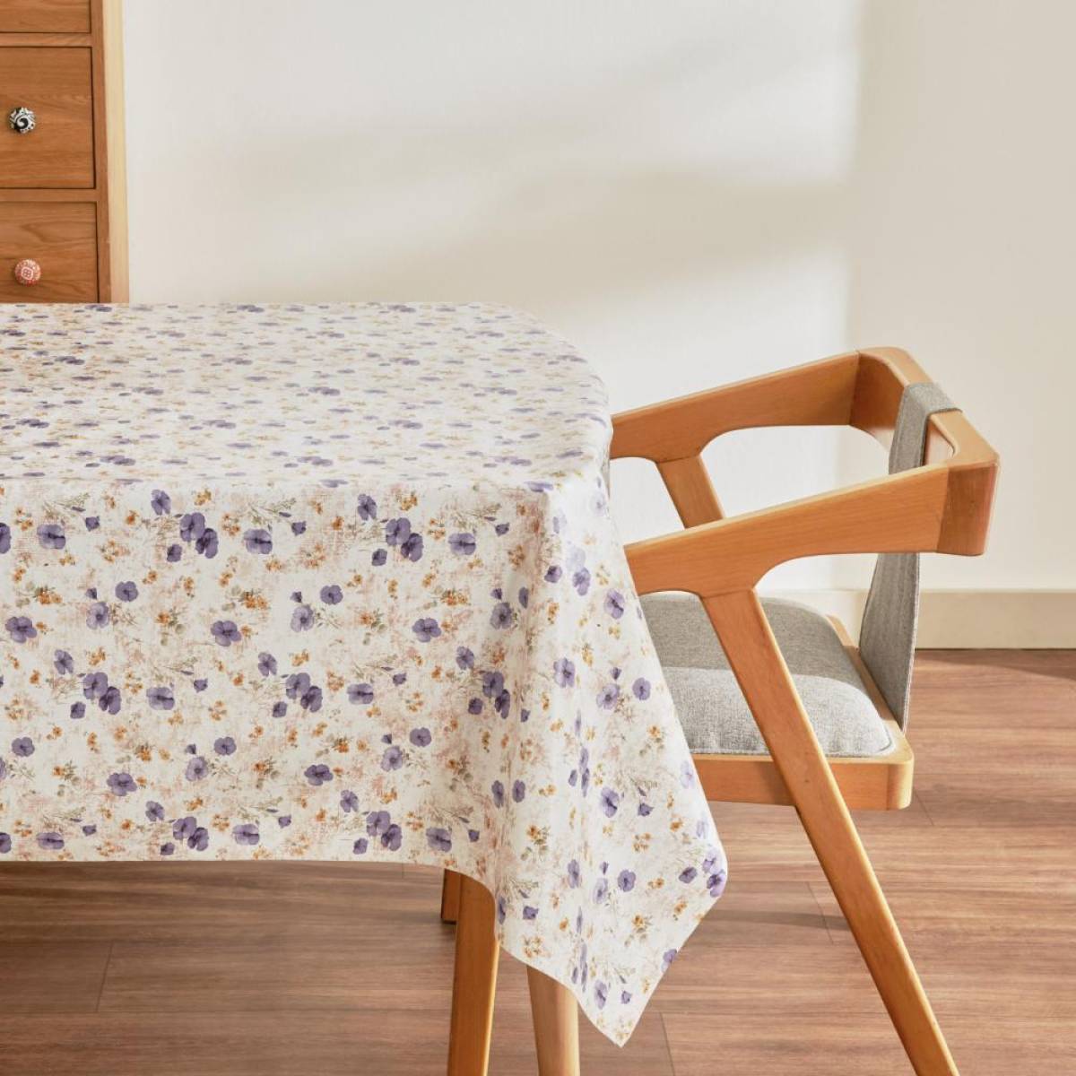 Karaca Home Dora Floral Pvc Tablecloth 140x200 Cm - Purple Floral