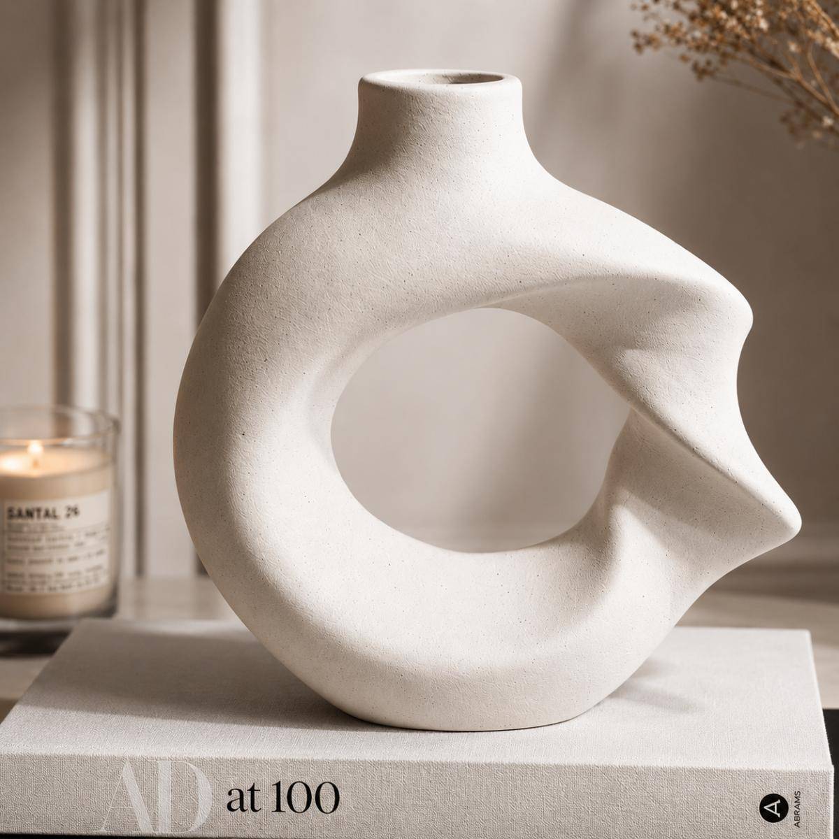 LuxeForm Abstract Ceramic Vase – Modern Sculptural White Décor Piece, SK541