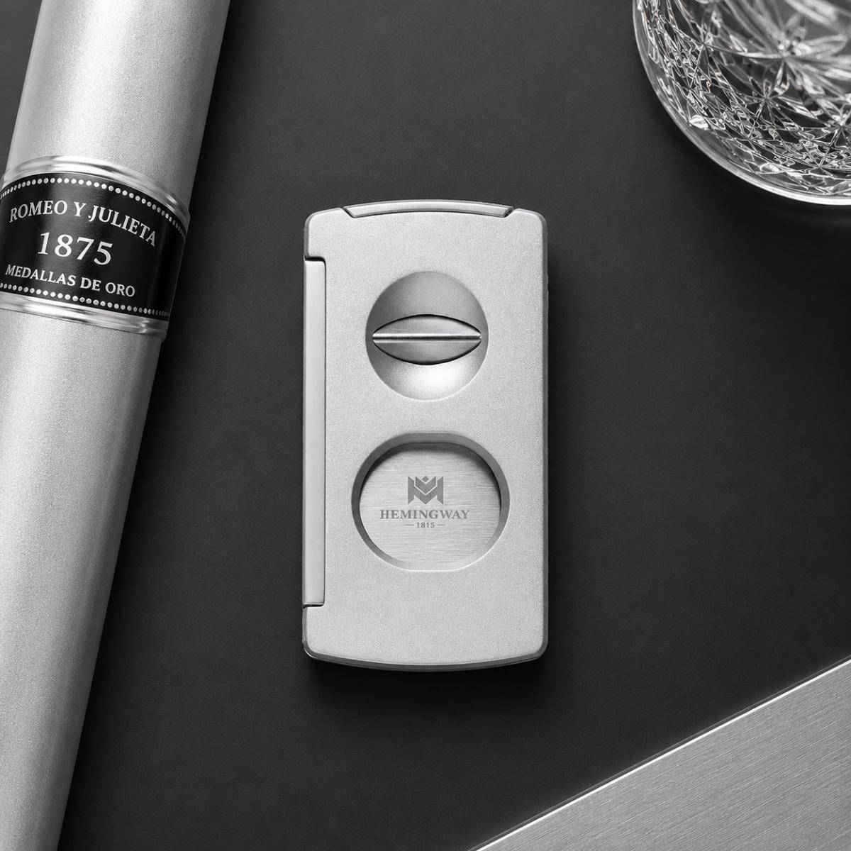 Hemingway Signature Series Cigar Cutter – V | Round Cut Silver Edition, Hemcutsilver