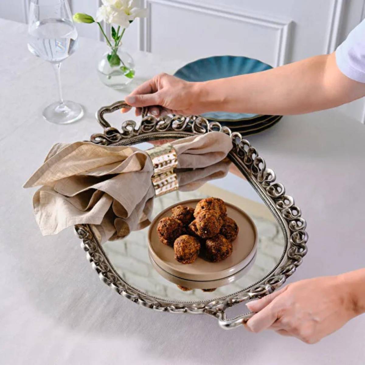 Karaca Home Corrine Polyresin Decorative Tray With Mirror Base