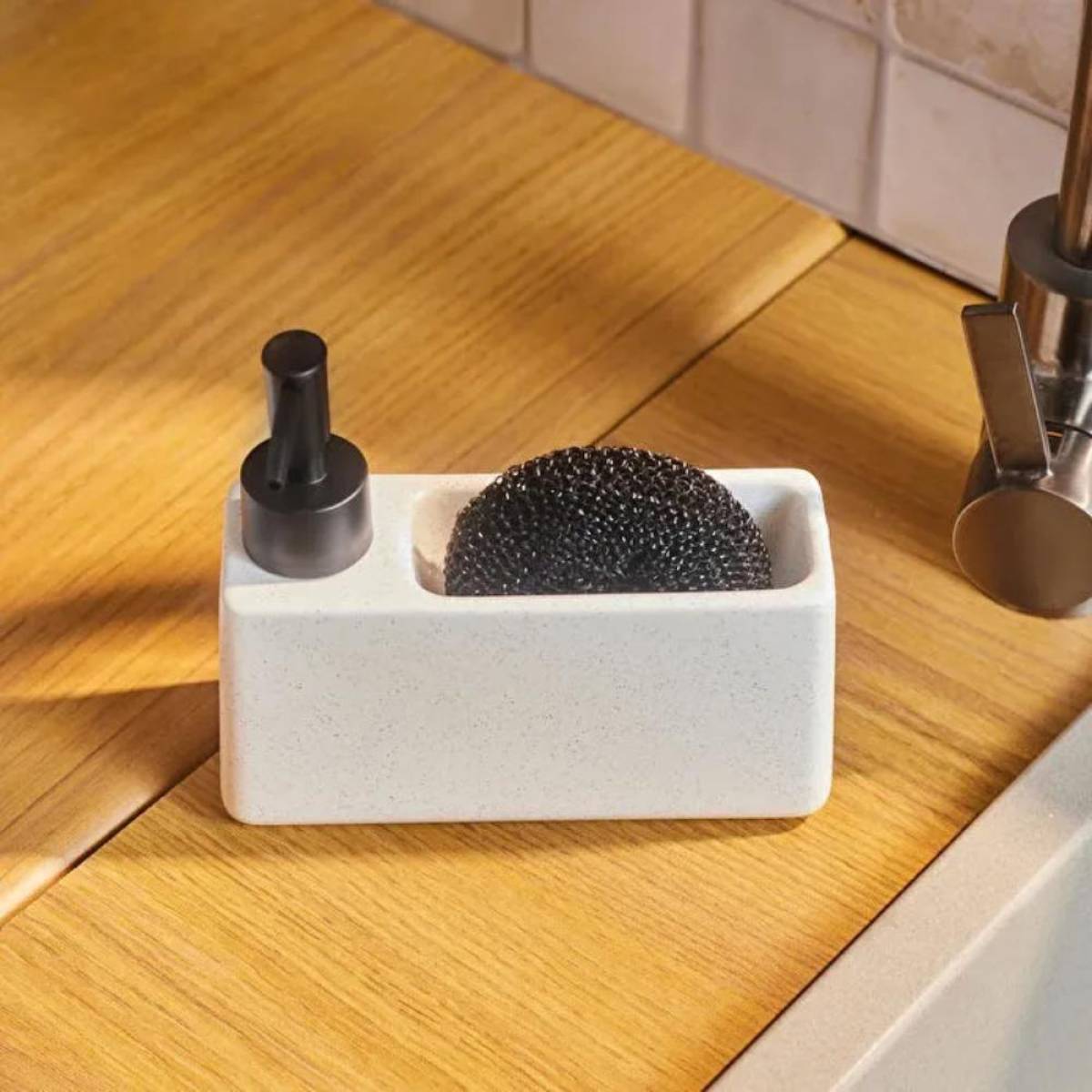 Karaca Kris 2-piece Soap Dispenser And Sponge White Holder Set 370 Ml