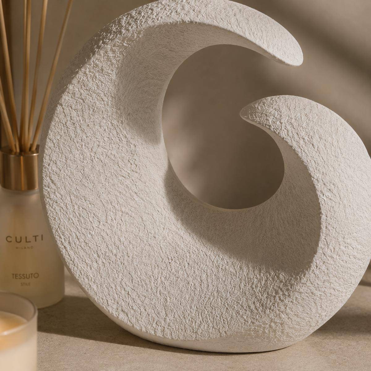 Modern Abstract Wave Sculpture 21 cm – Textured White Decorative Figurine Accent, SK871