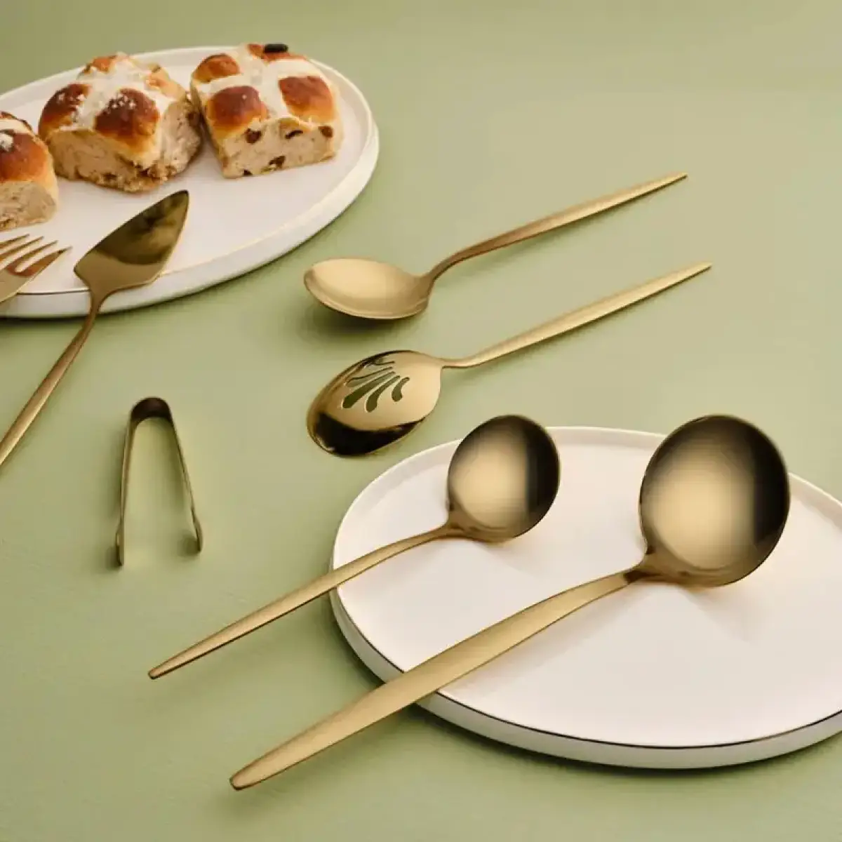 Karaca Orion 7-piece Matte Gold Service Set Boxed, 153.09.01.7103
