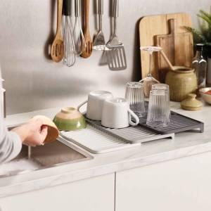 Joseph Joseph Tier Expandable Draining Mat