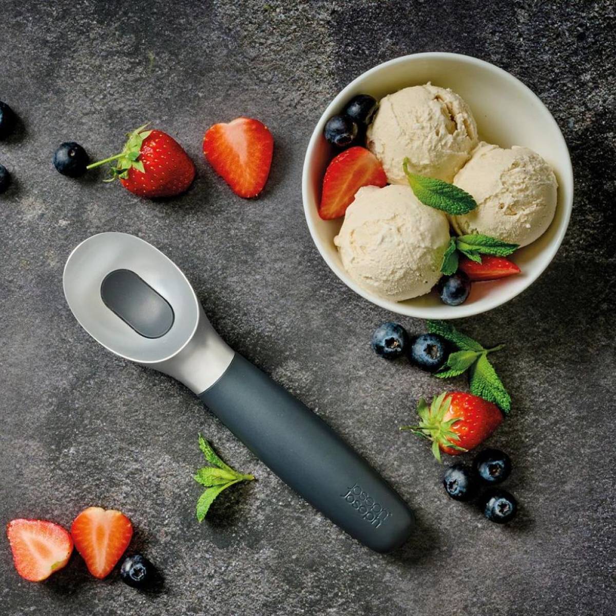 Joseph Joseph Elevate Ice Cream Spoon Scoop