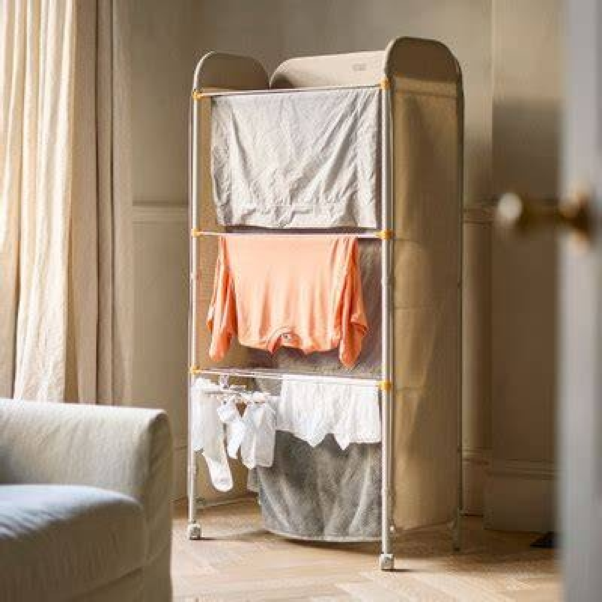 Joseph Joseph Eclipse Screen Airer Ecru
