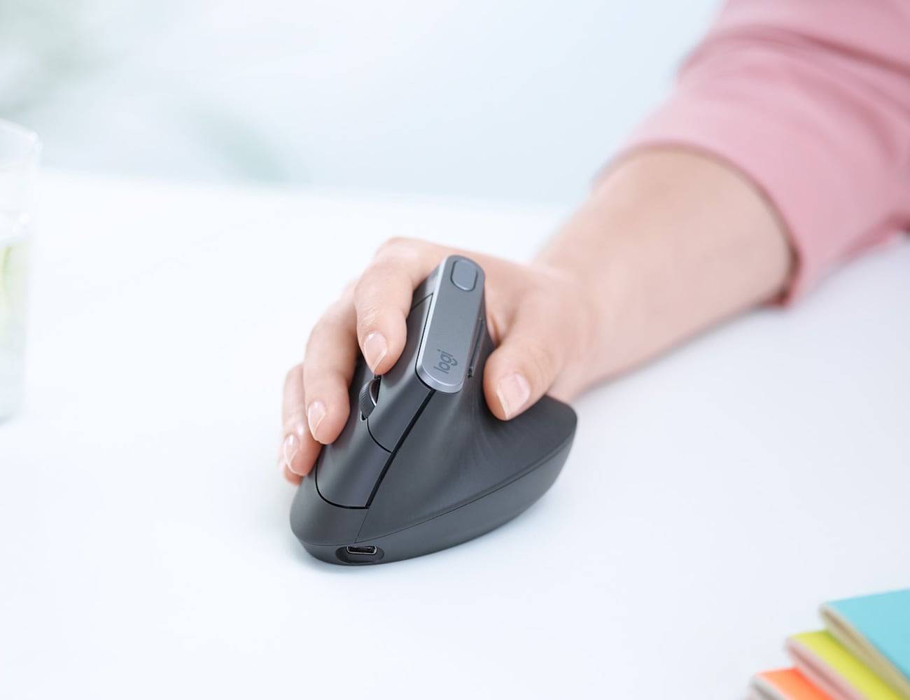 Logitech Vertical Advance Ergo Mouse